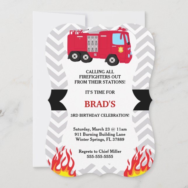 Invitaciones de cumpleaños a bomberos de camiones (Anverso)