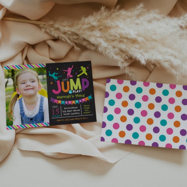 Invitaciones de cumpleaños a la casa de saltos y j (Subido por el creador)