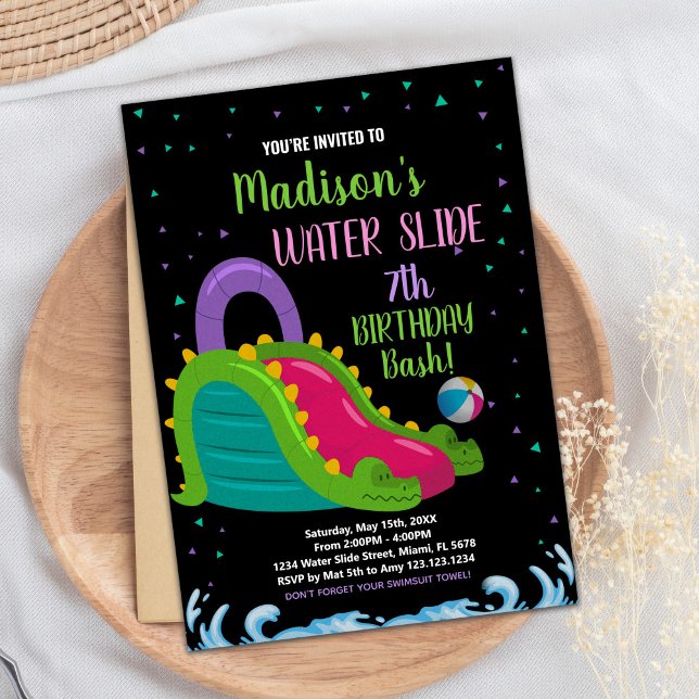 Invitaciones de cumpleaños a la Diapositiva verde  (Green Black Pink Water Slide Birthday Invitations)