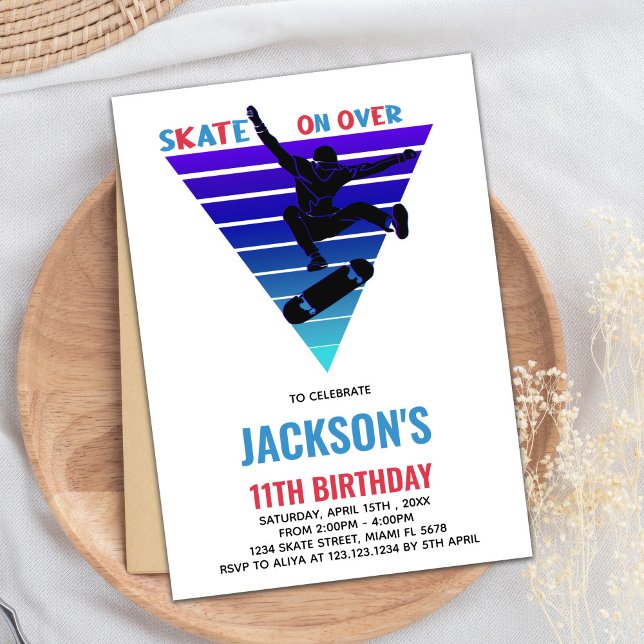 Invitaciones de cumpleaños a los skateboards Blue  (Blue Red Skateboards Birthday Invitations)
