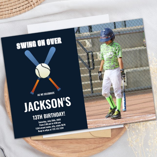 Invitaciones de cumpleaños de Béisbol azul oscuro  (Dark Blue Baseball Birthday Invitations with photo)