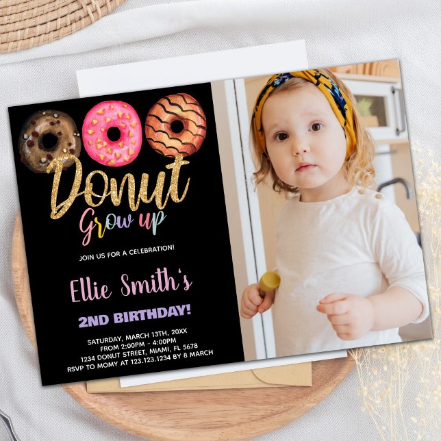 Invitaciones de cumpleaños de Black 3 Photo Donut (Black 3 Photo Donut Birthday Invitations)