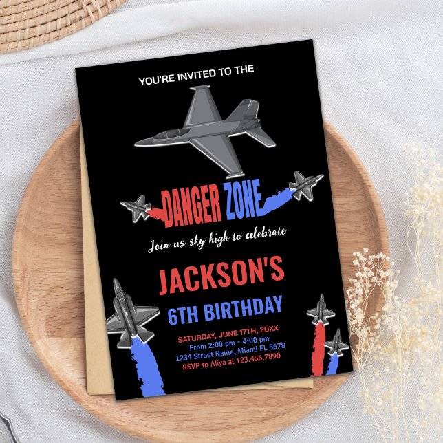 Invitaciones de cumpleaños de Black Gray Fighter J (Black Gray Fighter Jet Birthday Invitations)