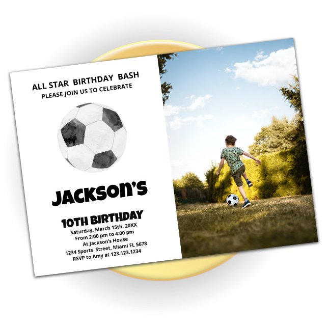 Invitaciones de cumpleaños de Black White Soccer c (Subido por el creador)