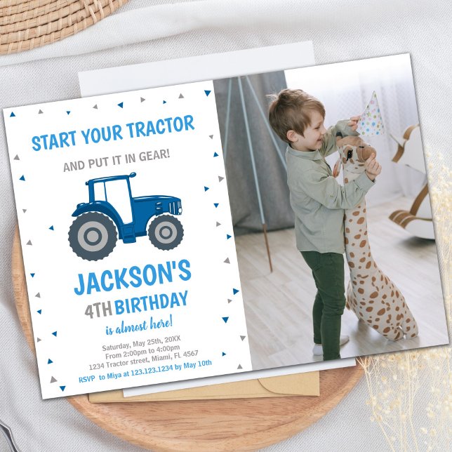 Invitaciones de cumpleaños de Blue Tractor con fot (Blue Tractor Birthday Invitations with photo)