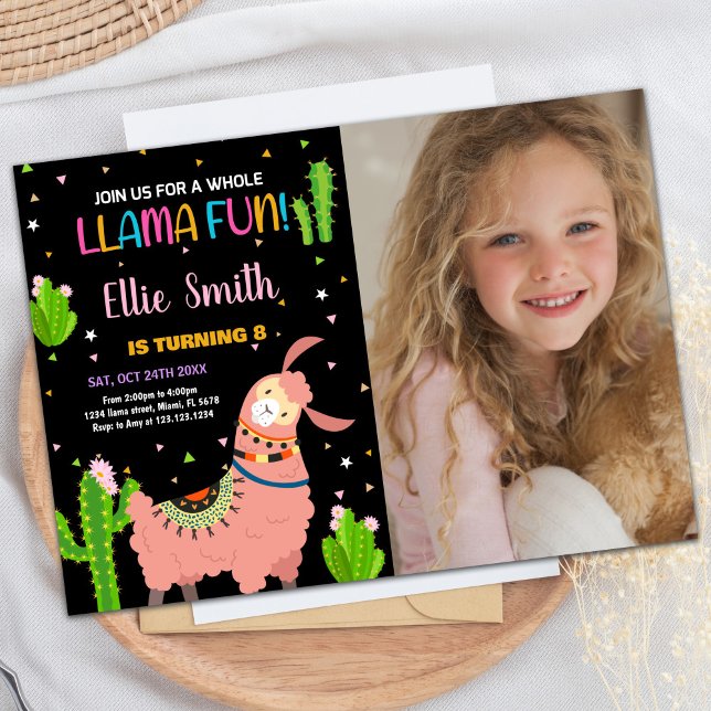 Invitaciones de cumpleaños de la canción de nombre (Photo Brown Llama Fun Llama Birthday Invitations)