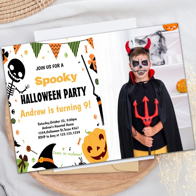 Invitaciones de cumpleaños de naranja Halloween co (Orange Halloween Birthday Invitations with photo)