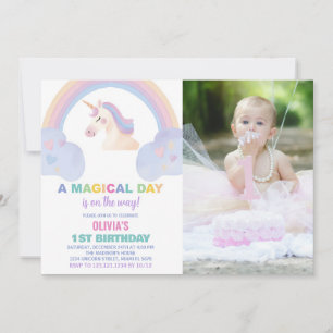 Invitaciones de cumpleaños de Rainbow Unicorn con 