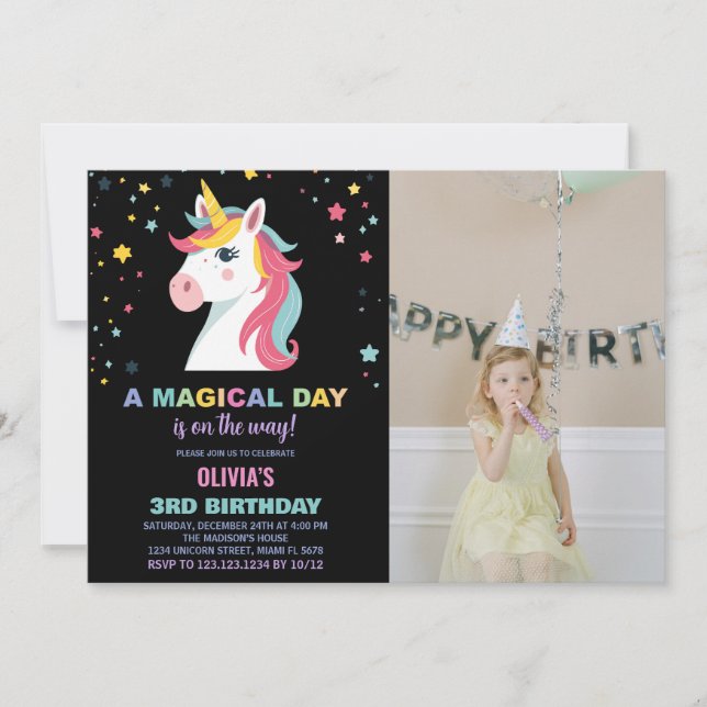 Invitaciones de cumpleaños de Rainbow Unicorn con  (Anverso)