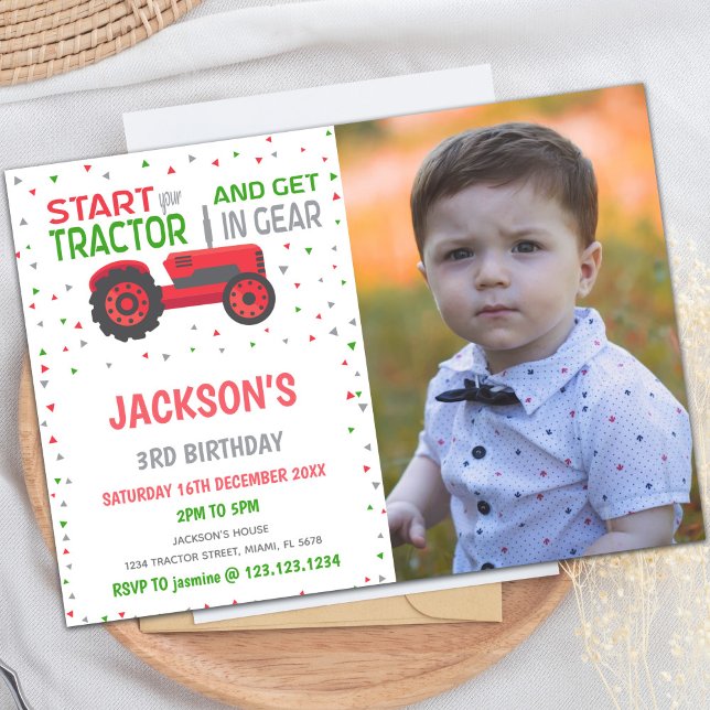 Invitaciones de cumpleaños de Red Tractor con foto (Red Tractor Birthday Invitations with photo)