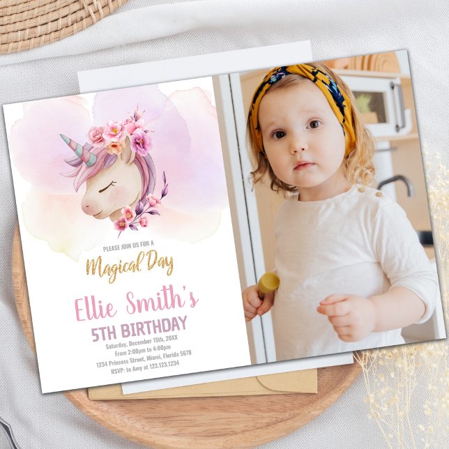 Invitaciones de cumpleaños de Unicornio con flores (Pink Floral Unicorn Birthday Invitations w photo)