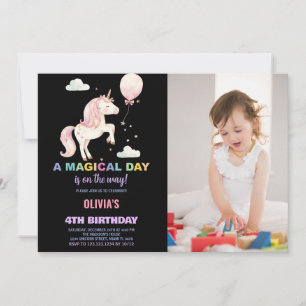 Invitaciones de cumpleaños de Unicornio con globo 