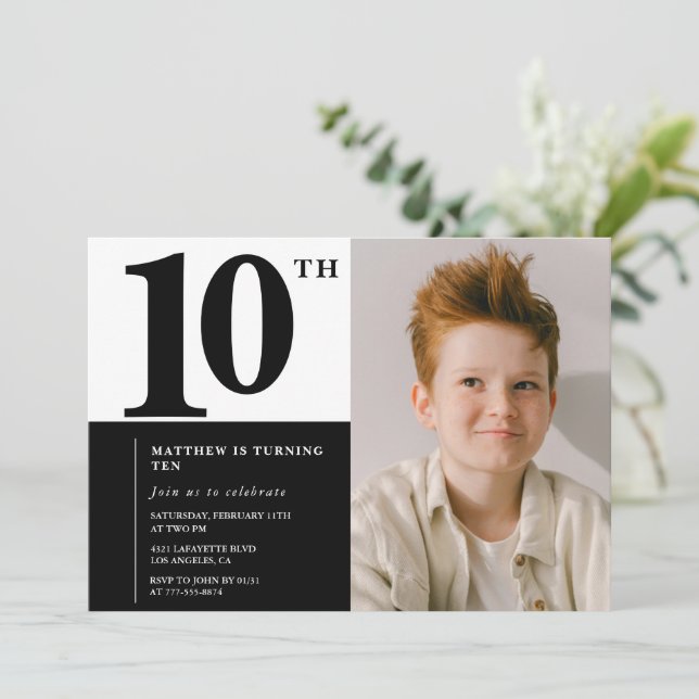 Invitaciones de cumpleaños número 10 negras Elegan (Anverso de pie)