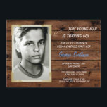 Invitaciones de madera estilo vintage de cumpleaño<br><div class="desc">Añade tu foto a esta invitación de madera de estilo vintage. Agregue cualquier edad. Se incluye la impresión posterior.</div>