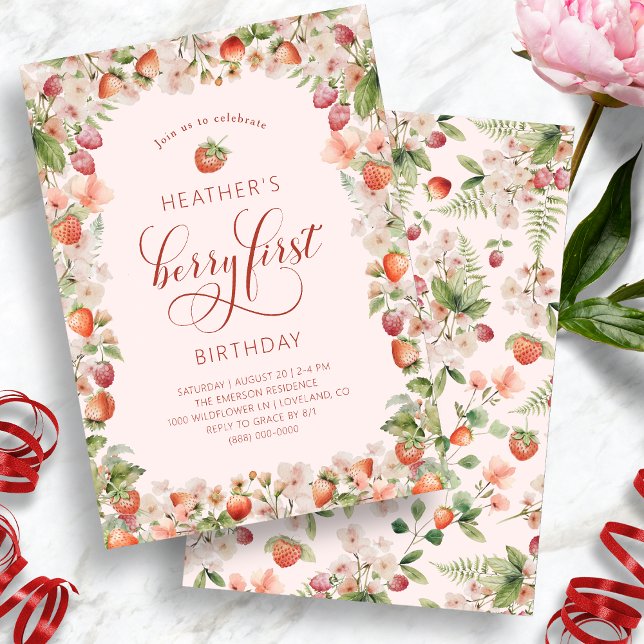 Invitaciones de primer cumpleaños de Berry rosa (Elegant Pink Berry First Birthday Invitations with Strawberry by Painted Paperie
)