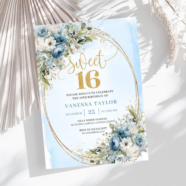 Invitaciones Elegantes de Cumpleaños 16 con Flores (Graceful Dusty Blue Floral Sweet Sixteen Invitation)