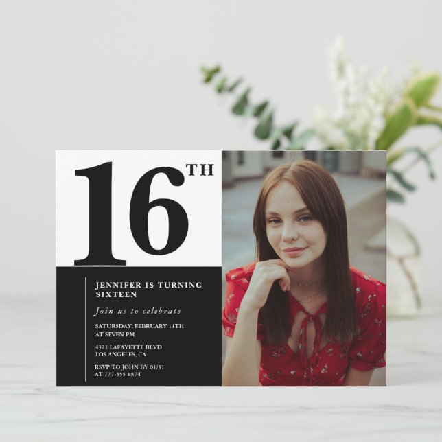 Invitaciones negras de cumpleaños 16 Elegante Chic (Anverso de pie)