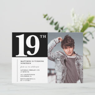 Invitaciones negras de cumpleaños 19 Modernas Chic