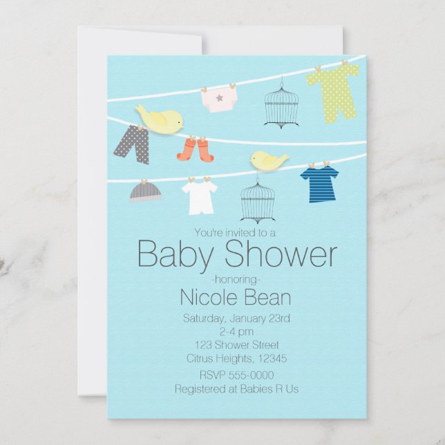 Invitaciones para Baby Shower de Pájaros y Ropa en (Anverso)