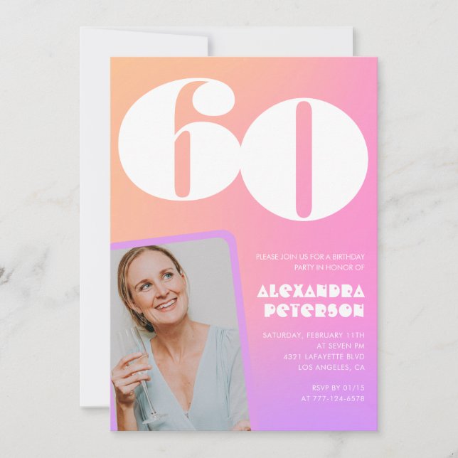 Invitaciones rosadas de cumpleaños 60 para su foto (Anverso)