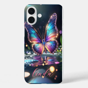iPhone 16 Plus Funda monogramado de mariposa de gradiente moderno