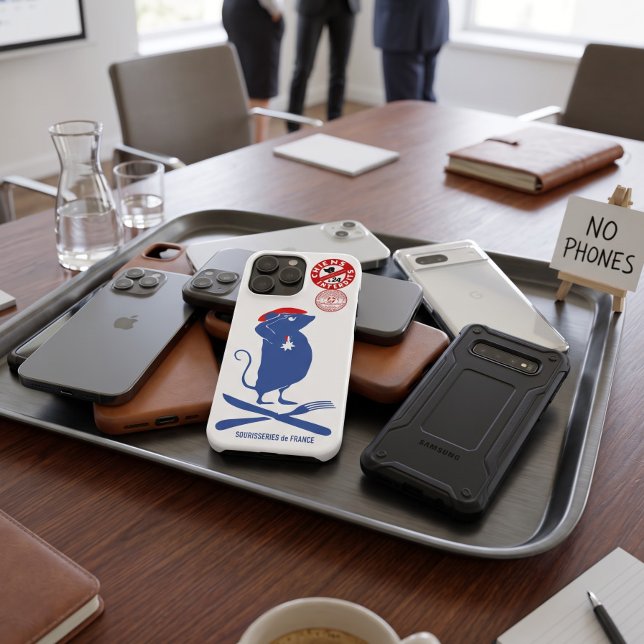 iPhone 16 Pro Max Funda para teléfono de la Junta Nacional de Ratone (You are always Top Cat in the room and they know it.)