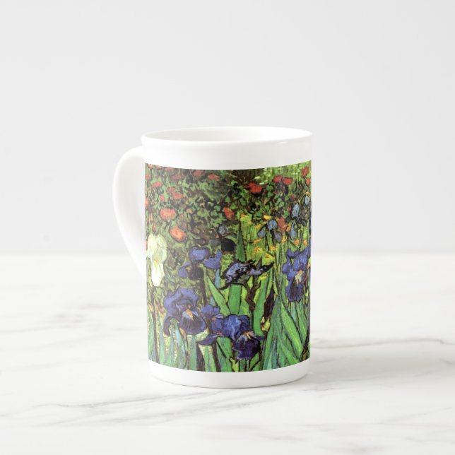 Iris por la taza de China del Bello Artes de Van (Izquierda)