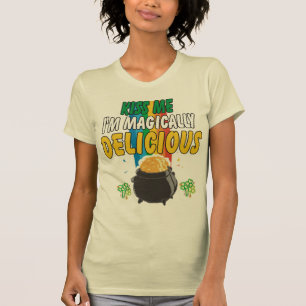 Irlandés - béseme que soy mágico camiseta