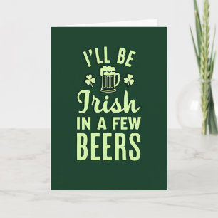 Irlandés en unas cervezas tarjeta