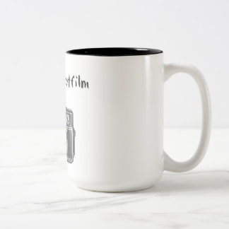 #istillshootfilm + taza de la cámara