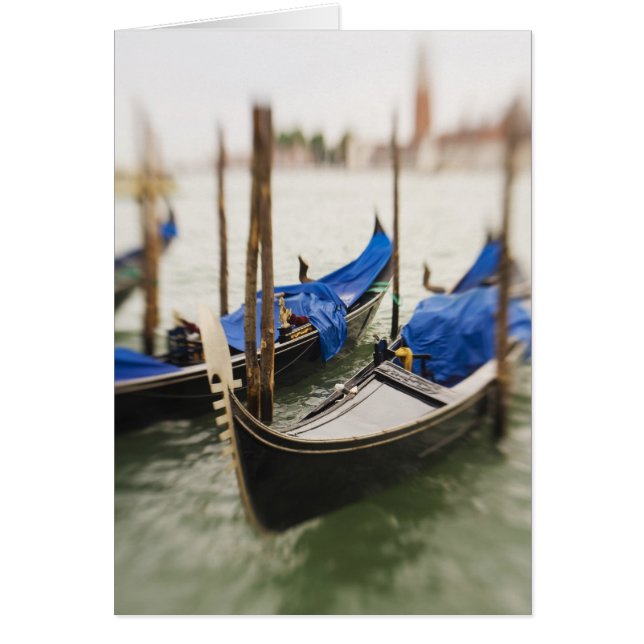 Italia, Venecia, foco selectivo de Gondola en el (Frente)