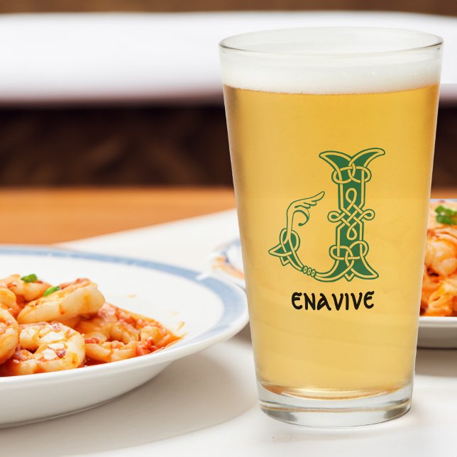 J. Capital decorativa del nudo celta del siglo XVI (Subido por el creador)