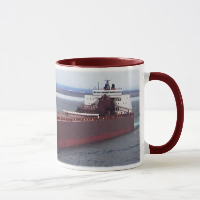 James R. Barker, taza de la nave de Great Lakes (Derecha)