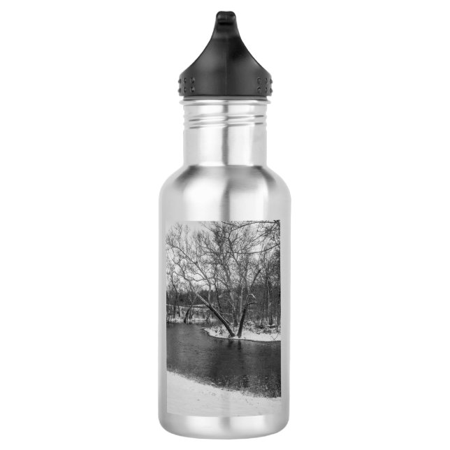 James River corta botellas de agua a escala de gri (Derecha)