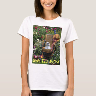 Jardín de la camiseta de la mamá de Shih Tzu