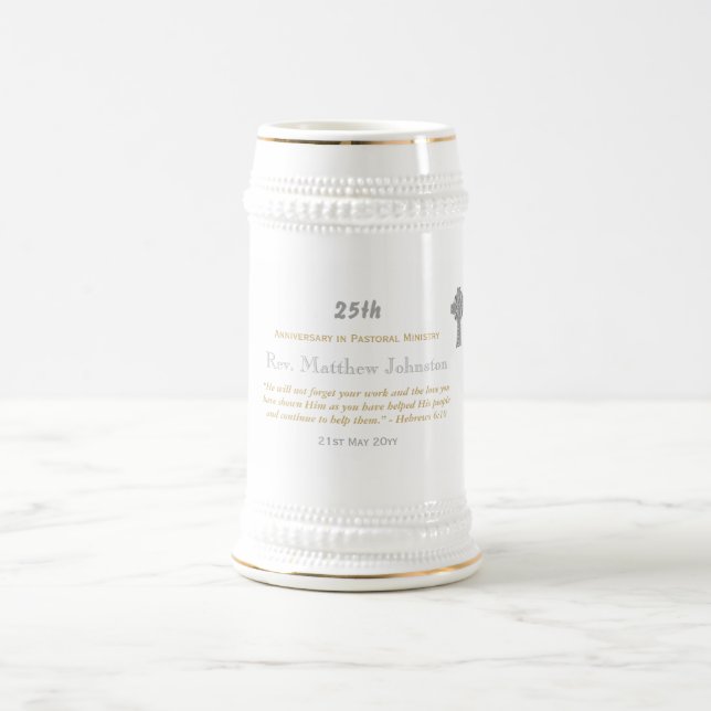 Jarra De Cerveza 25° Aniversario de la Ordenación Escritura Persona (Centro)