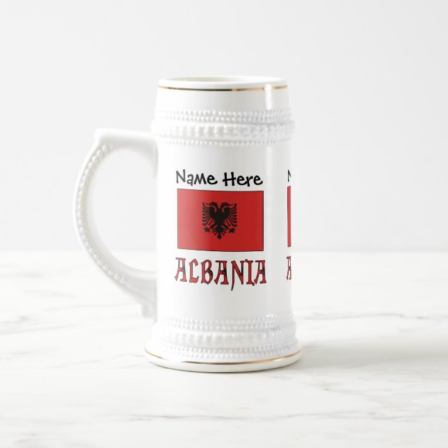 Jarra De Cerveza Albania y la bandera albanesa con tu nombre (Izquierda)