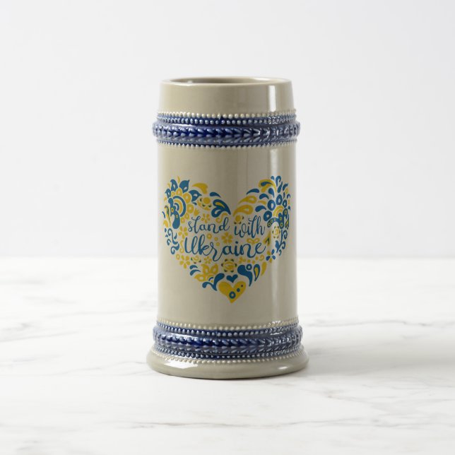 Jarra De Cerveza Apoyar a Ucrania con letras y corazón (Centro)
