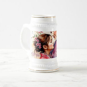 Jarra De Cerveza Arte de kimono del Día de la Madre con abrazo flor