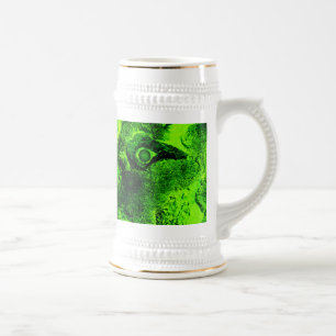 Jarra De Cerveza buscando lo verde