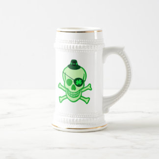 Jarra De Cerveza Cráneo del pirata del día de St Patrick