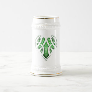 Jarra De Cerveza Diseño del tatuaje del corazón celta