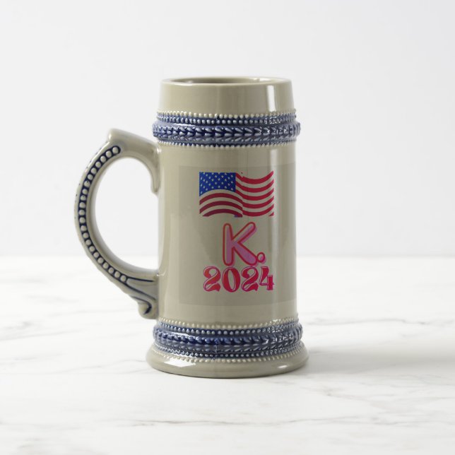Jarra De Cerveza Diseño Mug Kamala Harris (Izquierda)