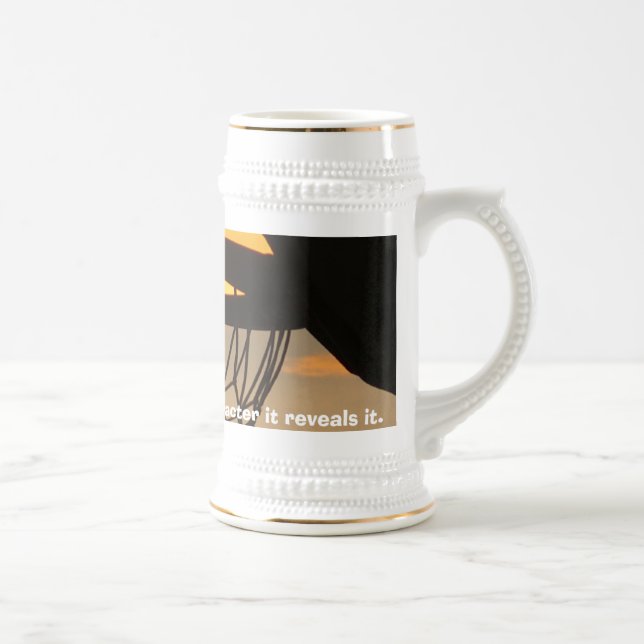 Jarra De Cerveza El baloncesto no construye el characte… (Derecha)