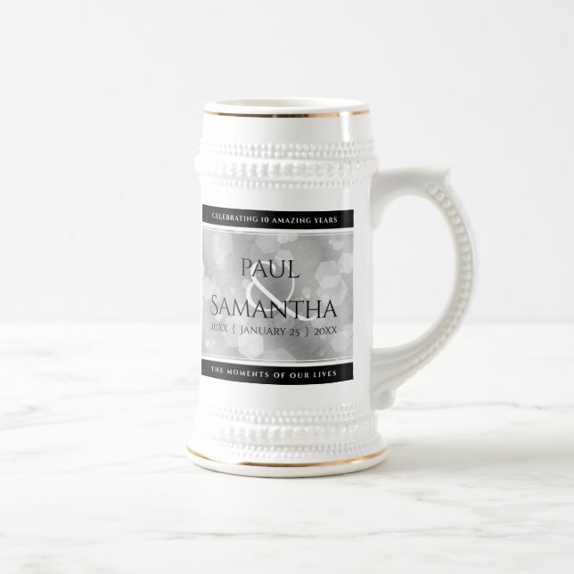Jarra De Cerveza Elegante 10° Aniversario del Boda Tin (Derecha)