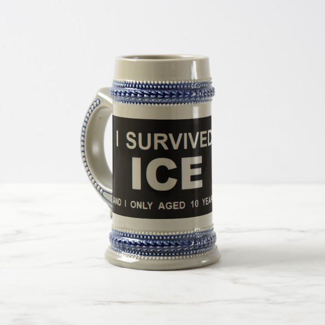 Jarra De Cerveza I Survived ICE  (Anverso izquierdo)