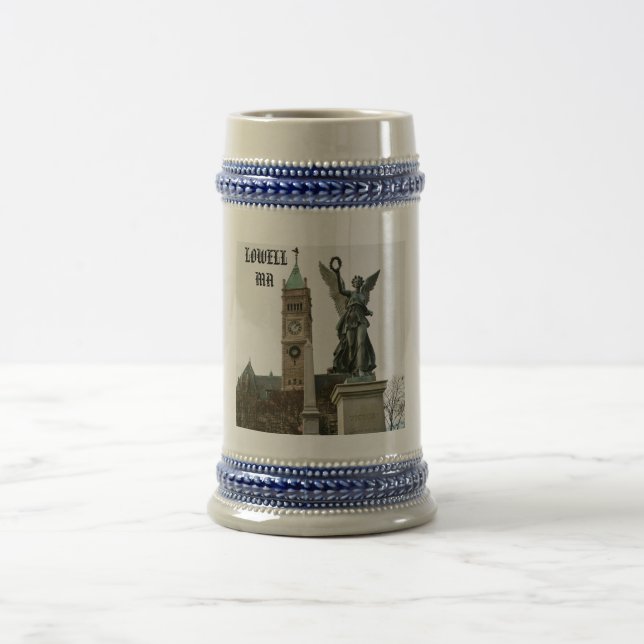JARRA DE CERVEZA MENOR MASSACHUSETTS BEER STEIN (Centro)