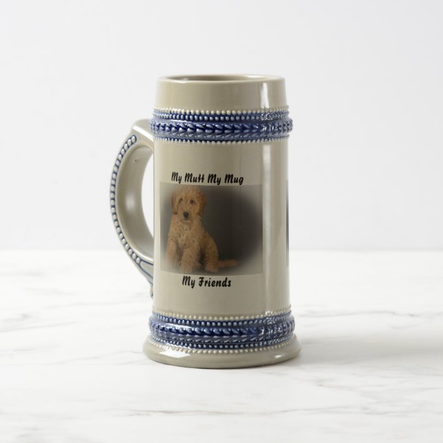 Jarra De Cerveza Mi Mutt Mi Mug Mis Amigos. (Anverso izquierdo)