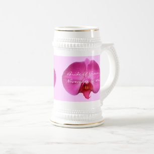 Jarra De Cerveza Novia y Boda de Groom con orquídea rosa