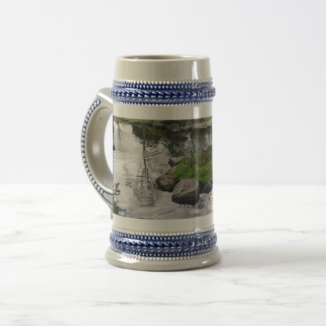 Jarra De Cerveza Paisaje y Gris de piscina / Azul 22 oz Stein (Anverso izquierdo)